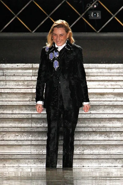 Look 37